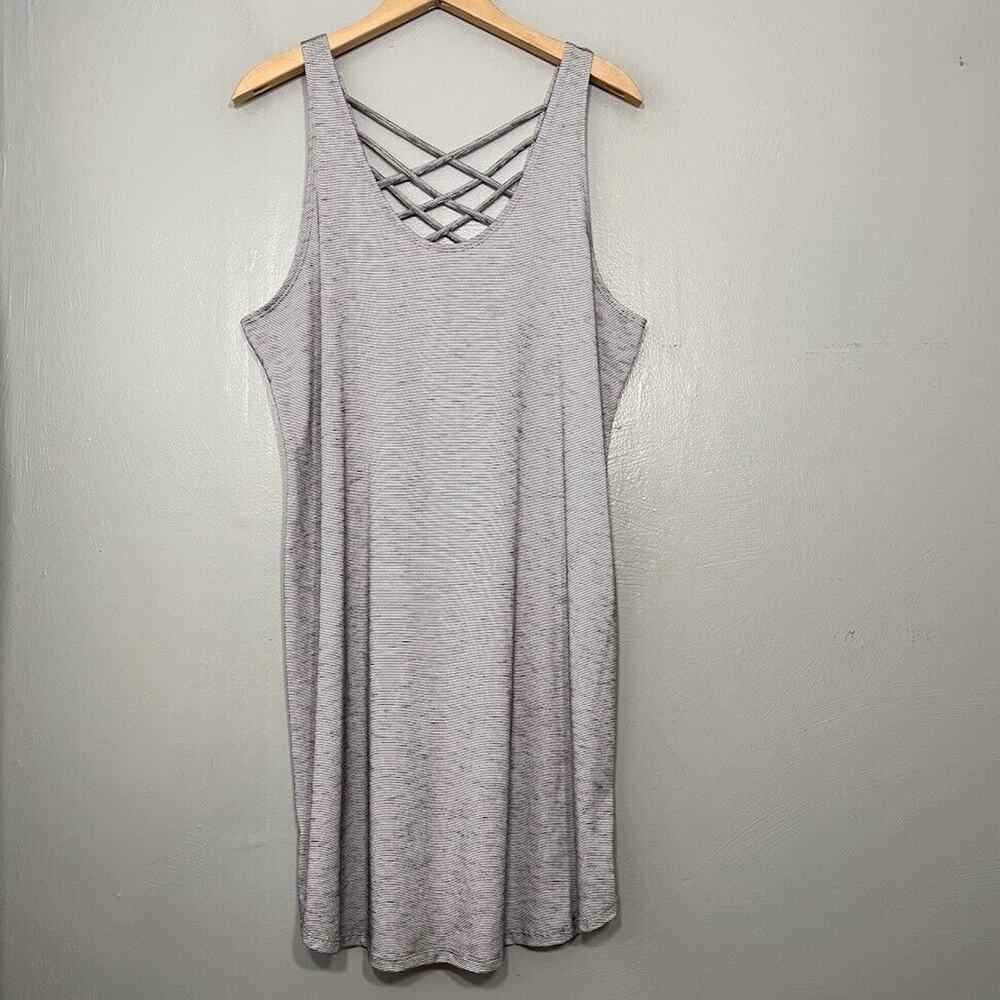 Steve Madden Athleisure Tank Dress Size Large Quick Dry Strappy Knit Active